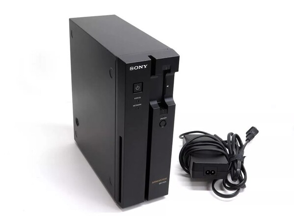 SONY - iamayato big_MDRZX110B.jpg