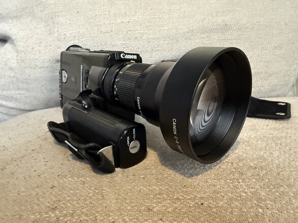 Rent a Canon 814XL-S Super 8 Camera, Best Prices | ShareGrid New