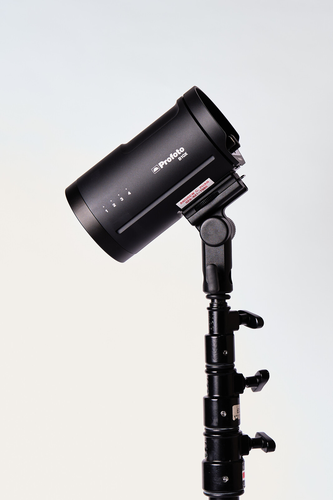 Rent a Profoto B10X Plus OCF Flash Head + 2 Batteries, Best Prices