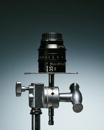 Rent a DZOFilm Vespid Prime 35mm T/2.1, Best Prices | ShareGrid
