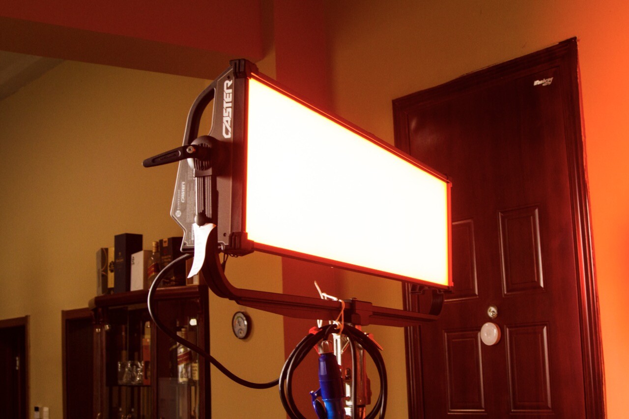 SUNNYXIAO CASTER C02P 450W RGBW LEDライト SUNNYXIAO CASTER C02P 450W RGBW LED Light Review - Newsshooter