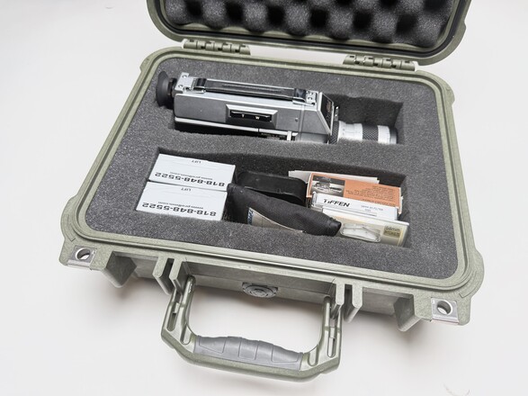 Rent a PRO814 - Canon Auto Zoom 814 Super 8mm FILM camera , Best