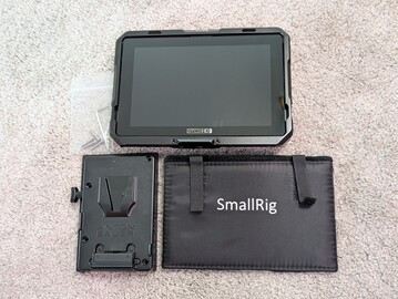Small HD 702 Touch +付属品付き Small HD Small HD 702 Touch｜小輝日文レンタル公式サイト