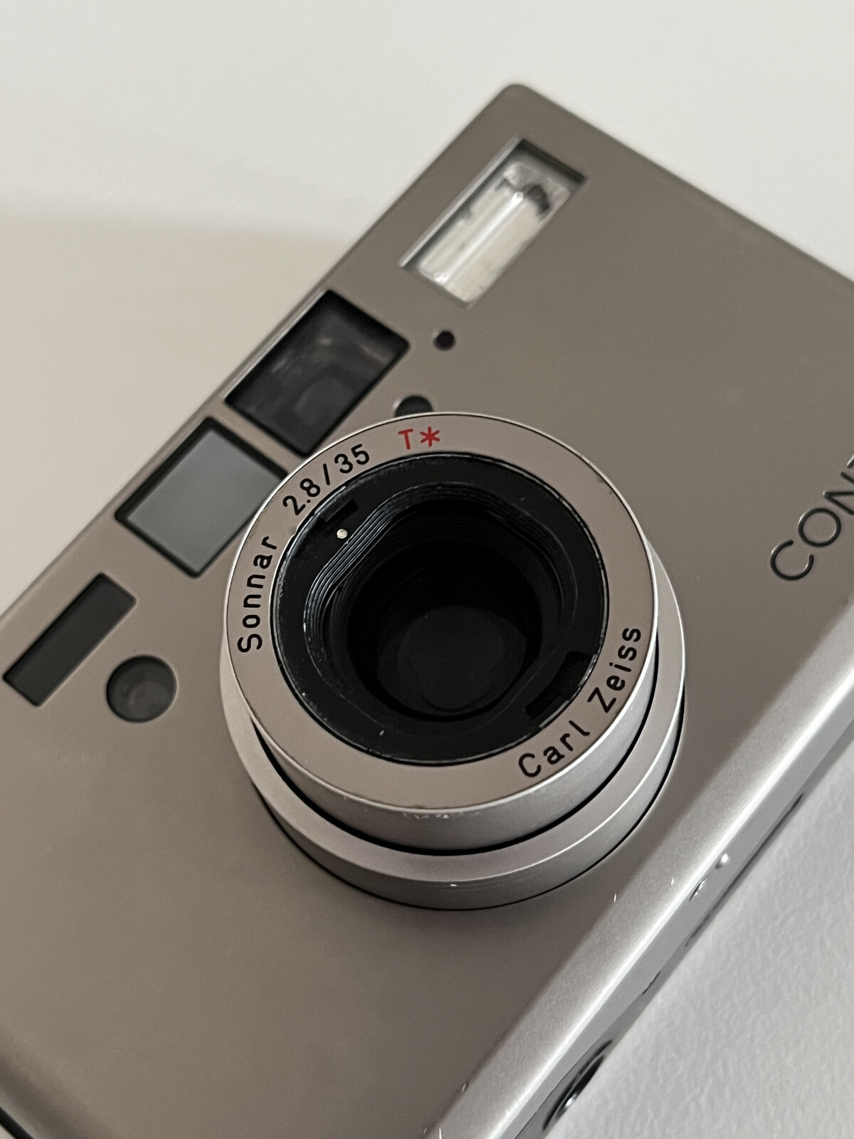 Rent a Contax T3 , Best Prices | ShareGrid New York, NY