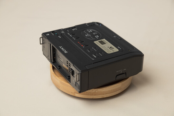 オーディオ機器 SONY GV-D300 MiniDV ビデオカセットレコーダー 本体