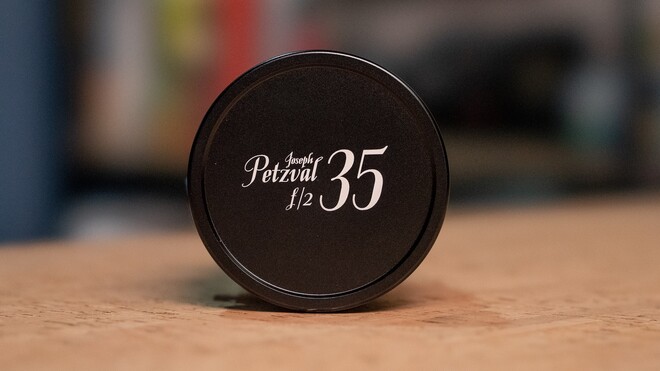 Rent a Joseph Petzval 35 mm f/2 Focus-coupled Bokeh Control Art