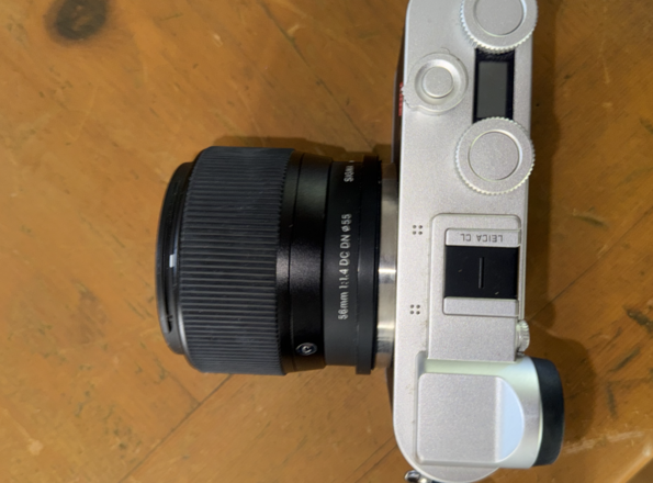Rent a Leica CL with 56mm Sigma, Best Prices | ShareGrid Los