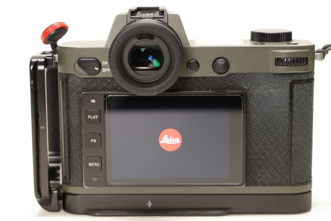 Rent a Leica SL2-S Reporter , Best Prices | ShareGrid Los Angeles, CA
