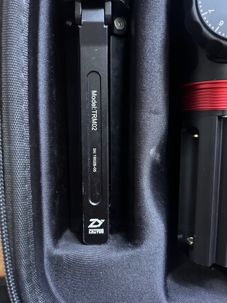 For Sale: Zhiyun Crane V2 Gimbal Stabilizer Kit – DSLR/Mirrorless