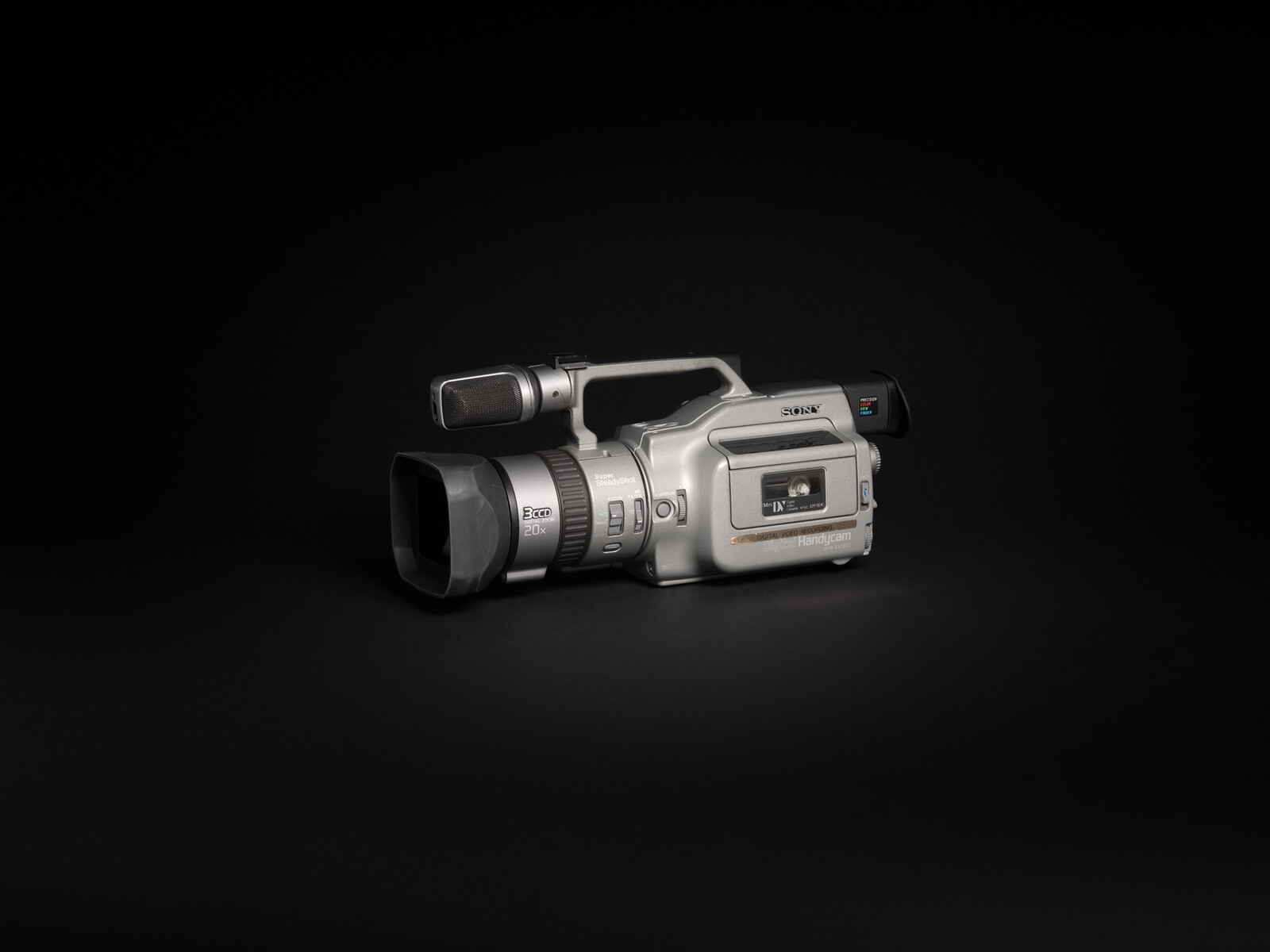 Rent a Sony DCR-VX1000 (MiniDv), Best Prices | ShareGrid Los