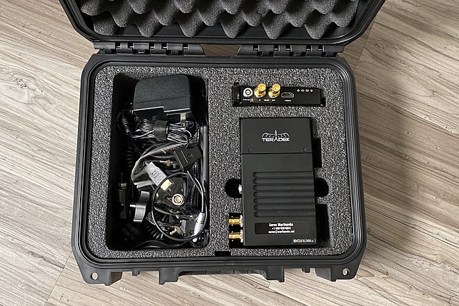 Rent a Teradek Bolt 500 HDMI/SDI Wireless Video Tx/Rx Kit