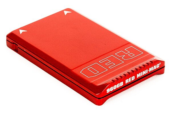 Rent a Red Monstro Kit (2x 960gb mags + Reader + x2 batteries