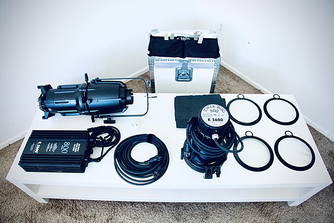 Rent a Joker 800W HMI Light Jo-Leko Kit + Jr Combo Stand + Sand