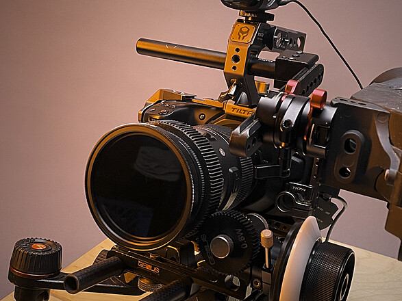 Rent a BMPCC 4K All you need: Lenses, Metabones, V-mounts
