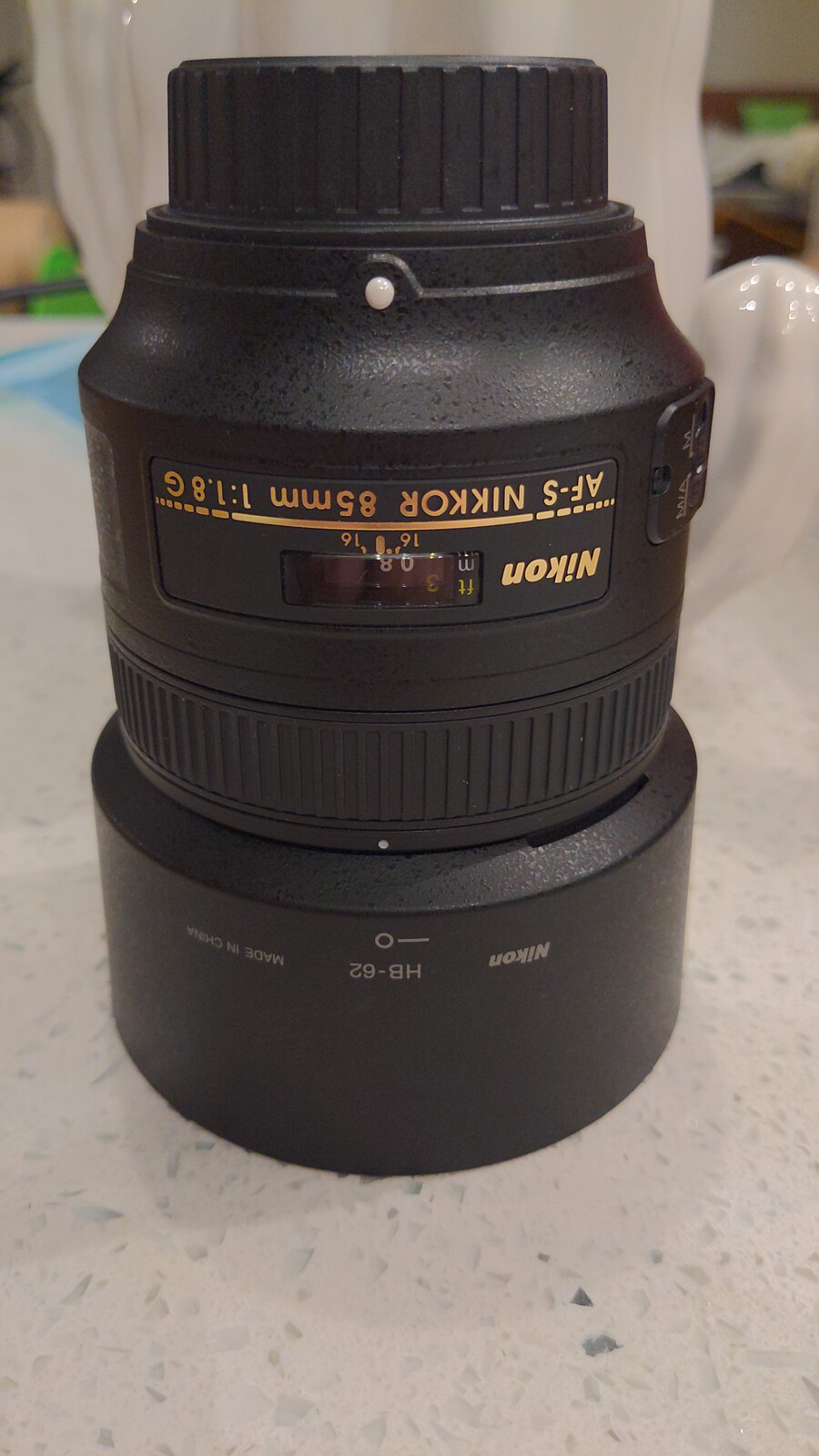 Rent a Nikon AF Nikkor 85mm f/1.8D with polarizer, Best