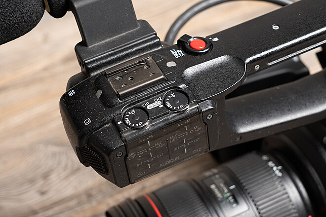 Rent a Canon EOS C100 Mark II + 24-70 f/2.8 Kit, Best Prices