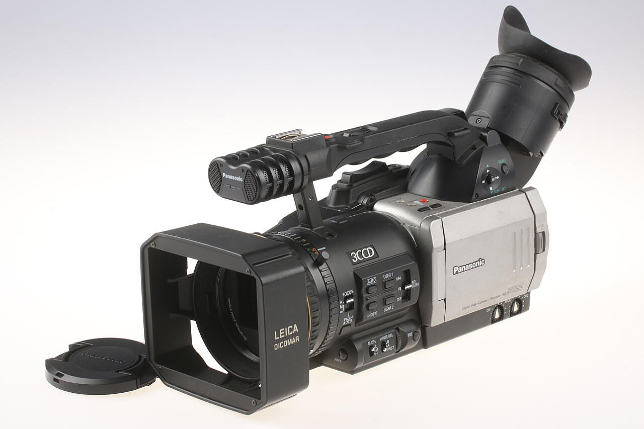 パナソニック AG-DVX100A