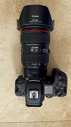Canon EOS R5 +レンズ24-70mm+16-35mm f2.8 Canon EOS R5 Mark II Mirrorless Camera with RF 24-70mm F2.8
