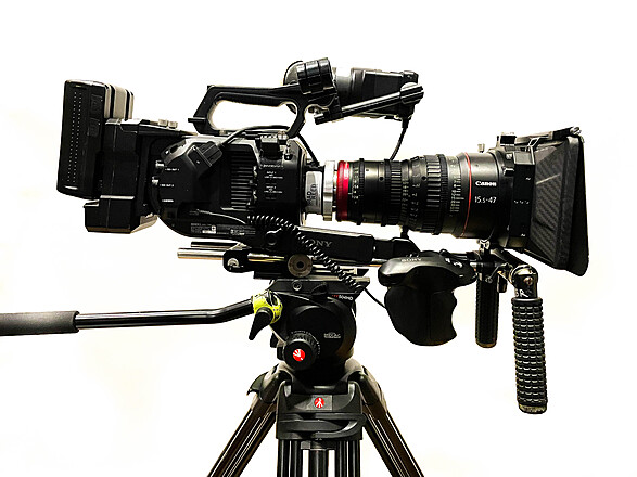 Rent a Sony PXW-FS7 XDCAM Camera w XDCA Extension for TC-in