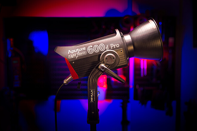 Rent a Two Aputure LS 600D PRO with modifiers and c stands, Best