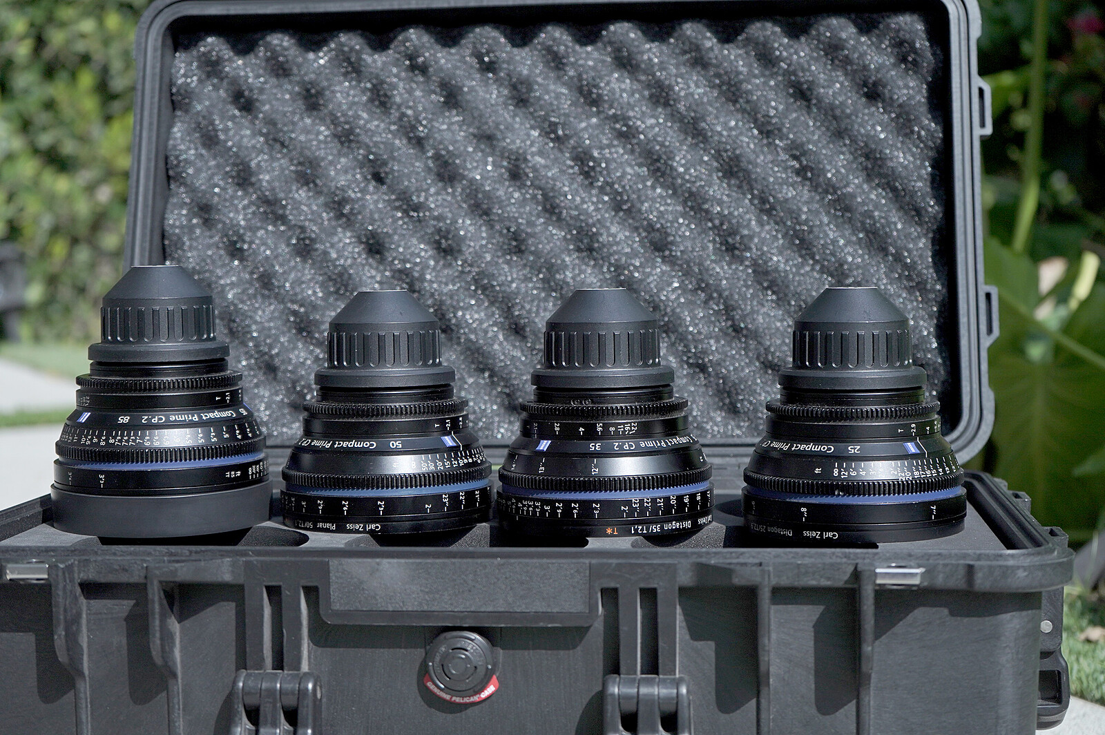 Rent a Zeiss CP2 (PL mount)kit 15mm 25mm 35mm 50mm 85mm, Best