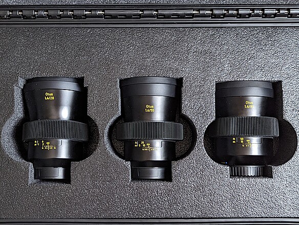 Rent a Zeiss Otus Lens Set, Best Prices | ShareGrid Austin, TX