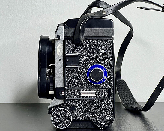 Rent a Mamiya C330 Medium Format Film Camera (with flash