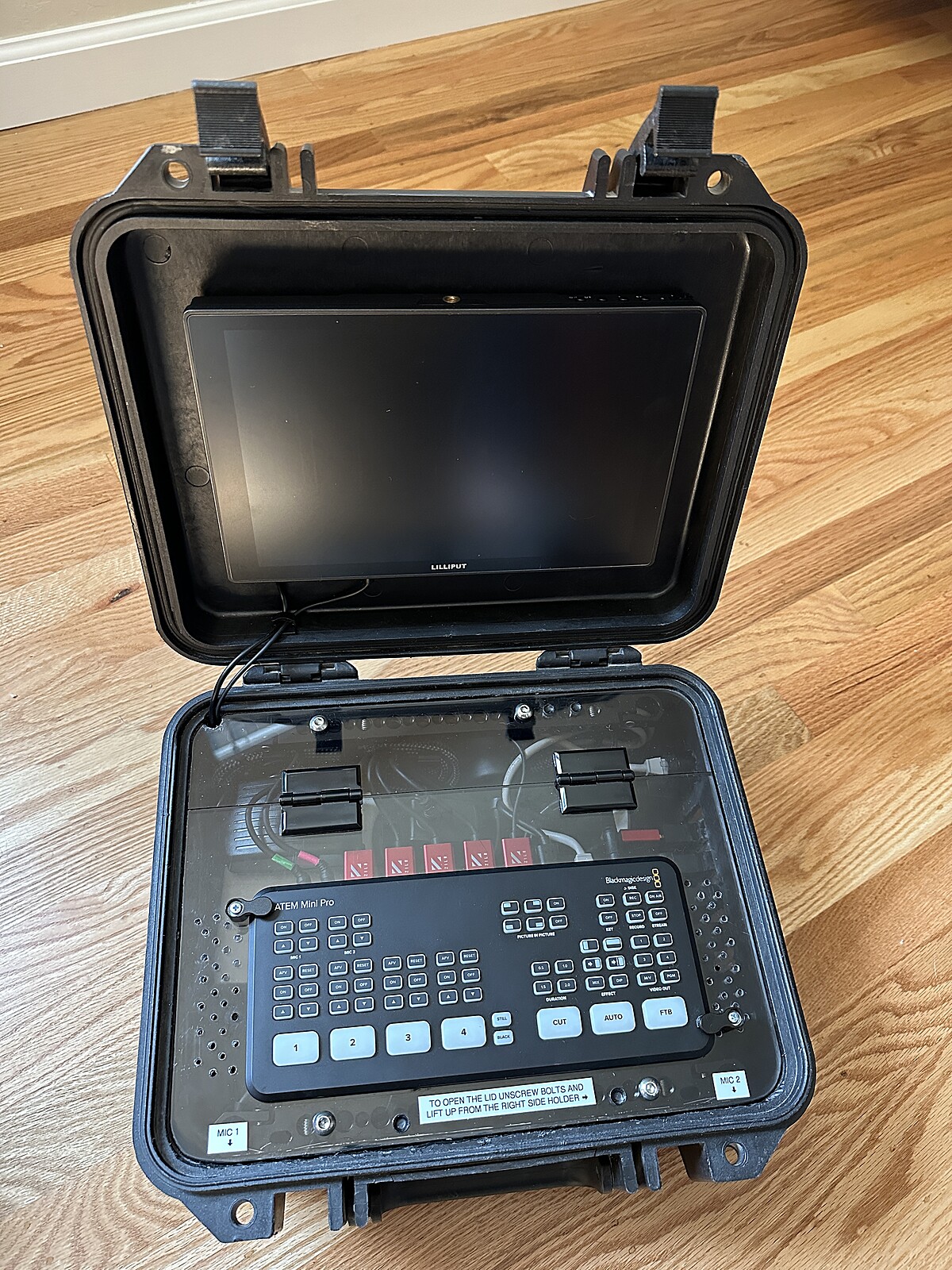 Amazon.com: Blackmagic Design ATEM Mini Pro HDMI Live Stream