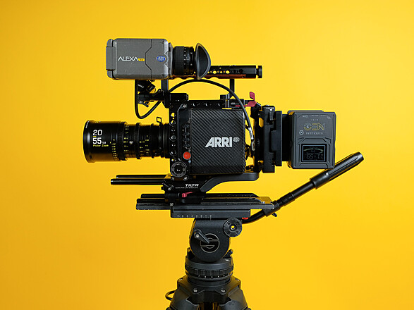 Rent a Alexa Mini w/ DZO Pictor Zoom Lenses & Sticks - 8x Gold