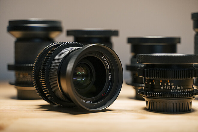 Rent a CONTAX ZEISS MMJ/G 6-Lens Set | Canon EF Mount Cinemod