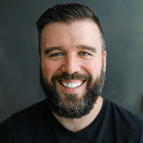 Travis Earl Shields | ShareGrid