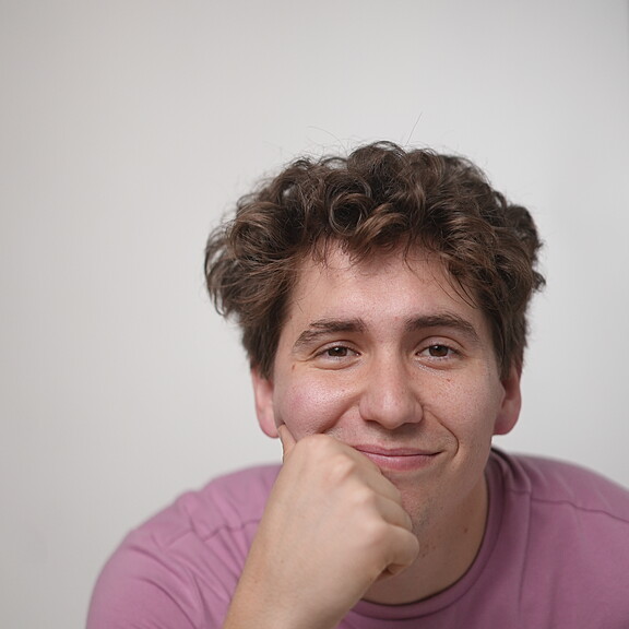 Riley Bathauer | ShareGrid